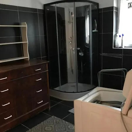 Les Flots Holiday home *